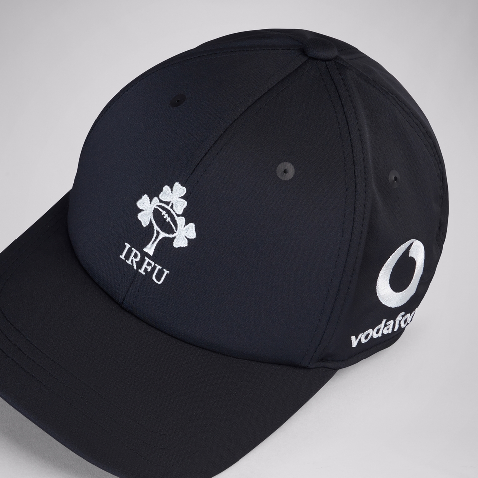 ADULT UNISEX IRELAND TECH LOGO CAP BLACK