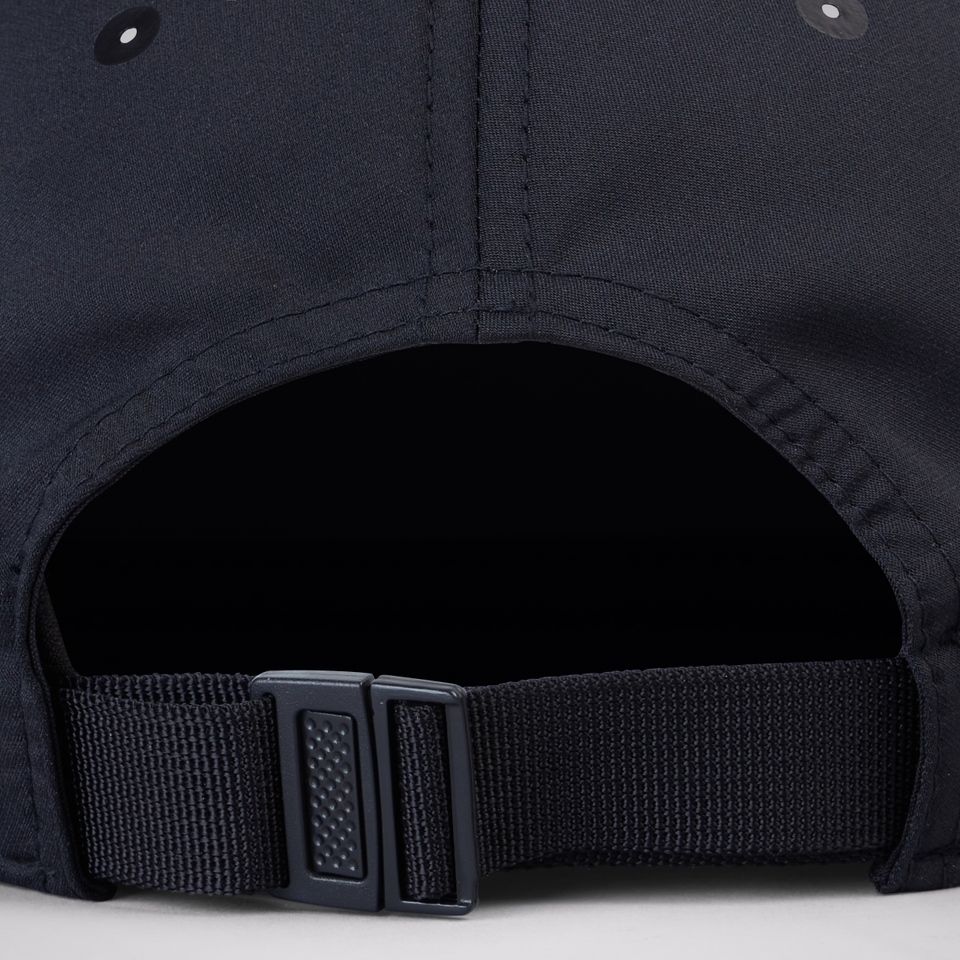 ADULT UNISEX IRELAND TECH LOGO CAP BLACK