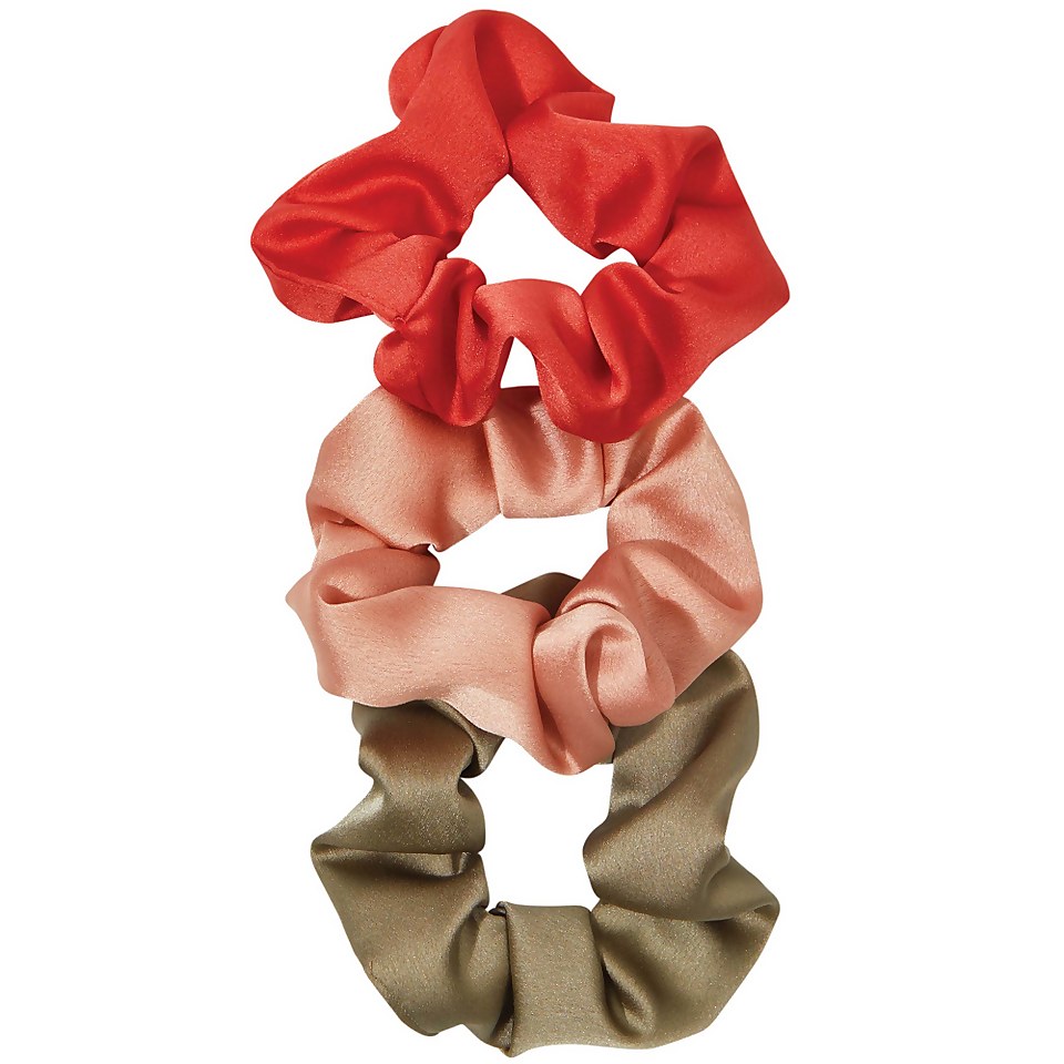 Kitsch Holiday Cracker Satin Scrunchies Set Pinksettia