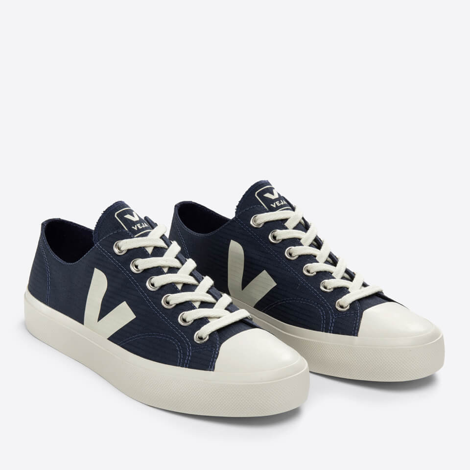 Veja Wata II Vegan Low Top Trainers