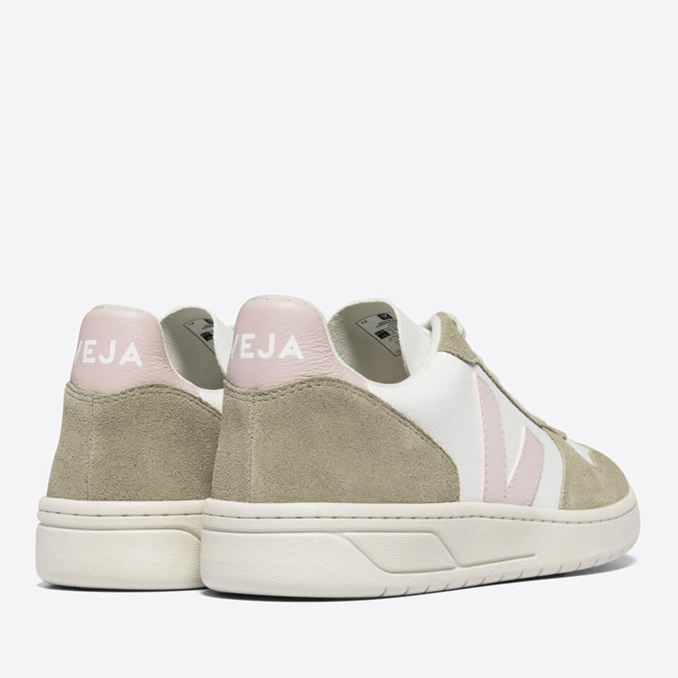 Veja Women's V-10 Chrome Free Leather Trainers - Extra White/Petale Sahara