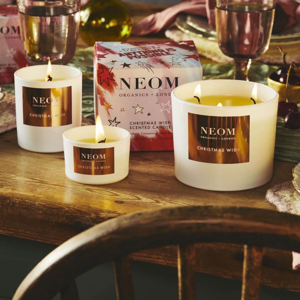 NEOM Christmas Wish 3 Wick Candle 420g FREE Delivery