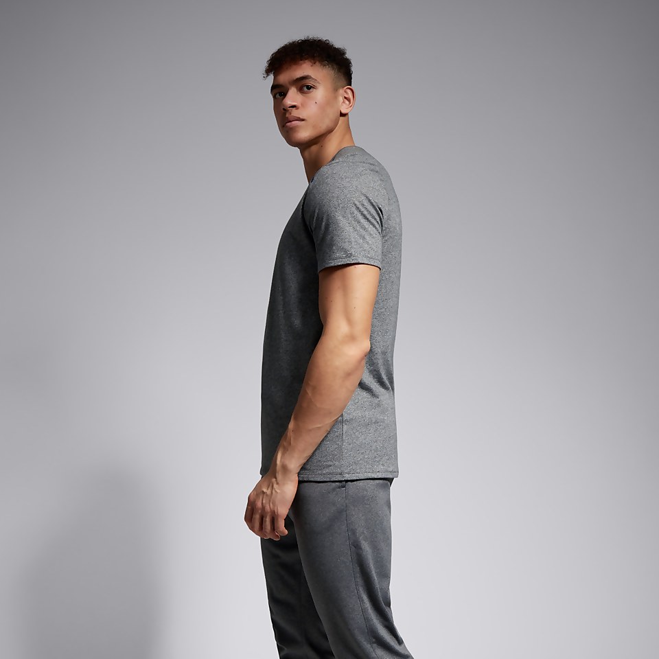 MENS SHORT SLEEVE TRAINING TEE GREY