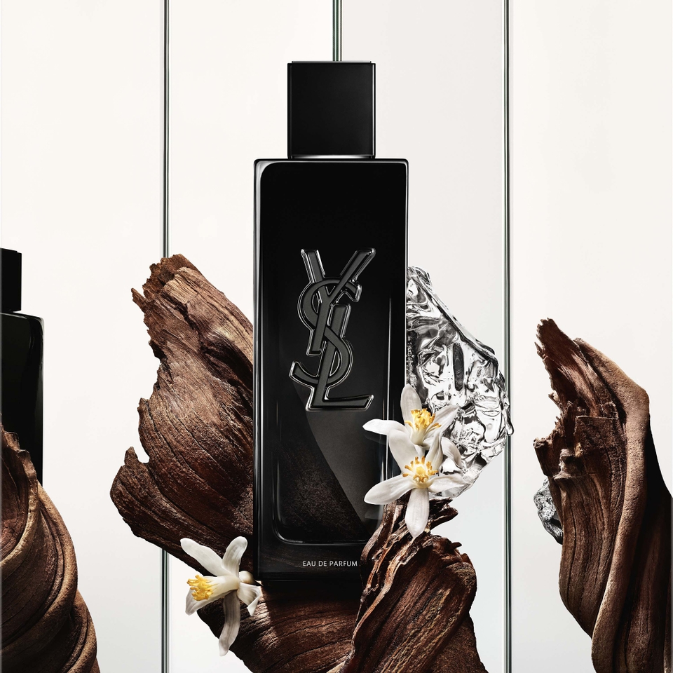 Yves Saint Laurent MYSLF 100ml Eau de Parfum and 10ml Trial Size Gift Set Worth 108.90 LOOKFANTASTIC