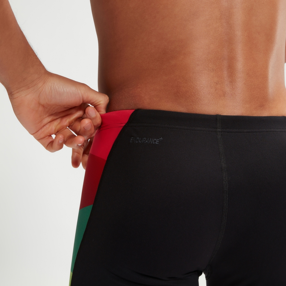 Men's Placement V-Cut Digital Jammer Black/Purple