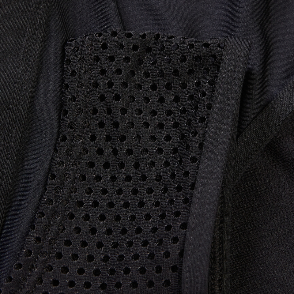 Haut court en maille couleur unie Flu3nte pour femmes, noir