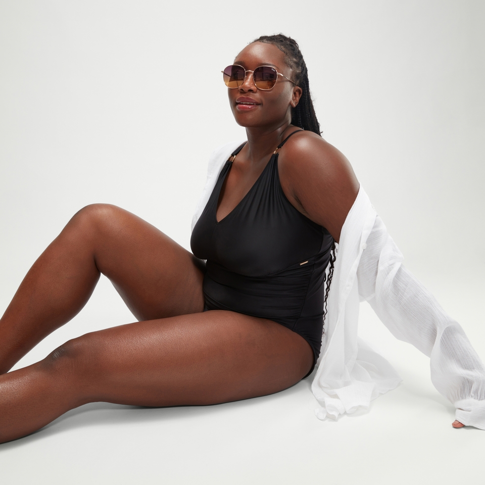 Maillot de bain grande taille Femme effet galbant col en V noir