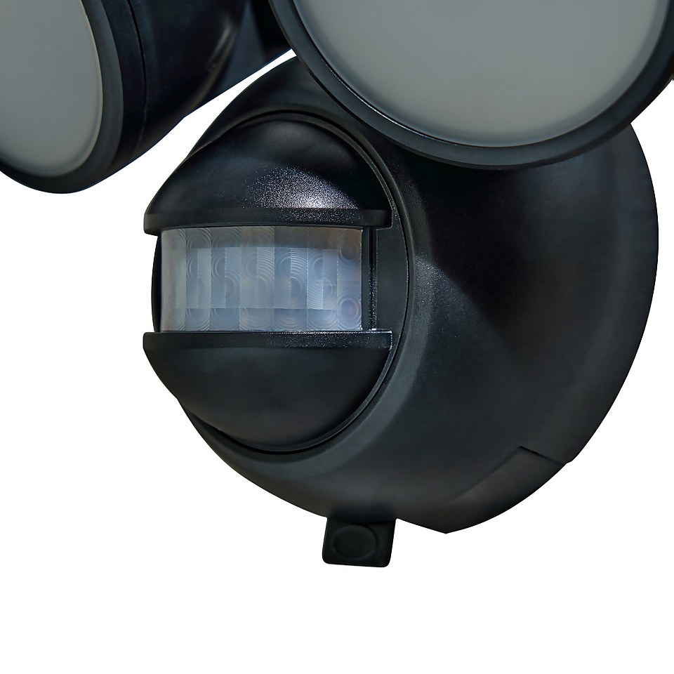LED Battery Powered Outdoor Twin Spotlight with PIR Motion Sensor