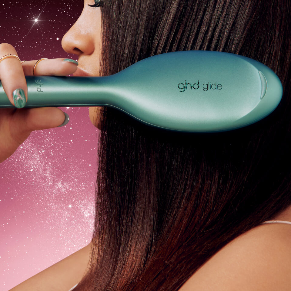 ghd Glide Limited Edition Smoothing Hot Brush - Alluring Jade