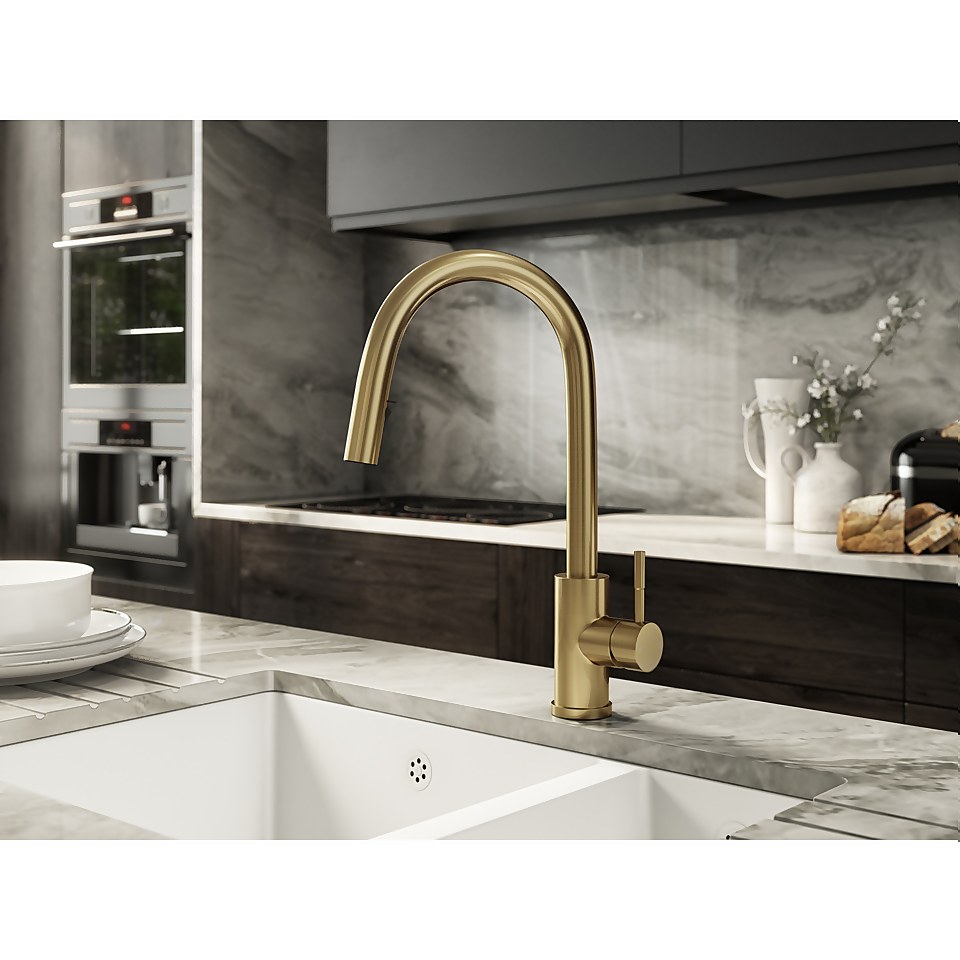 Corran Pull and Spray Tap - Brushed Brass