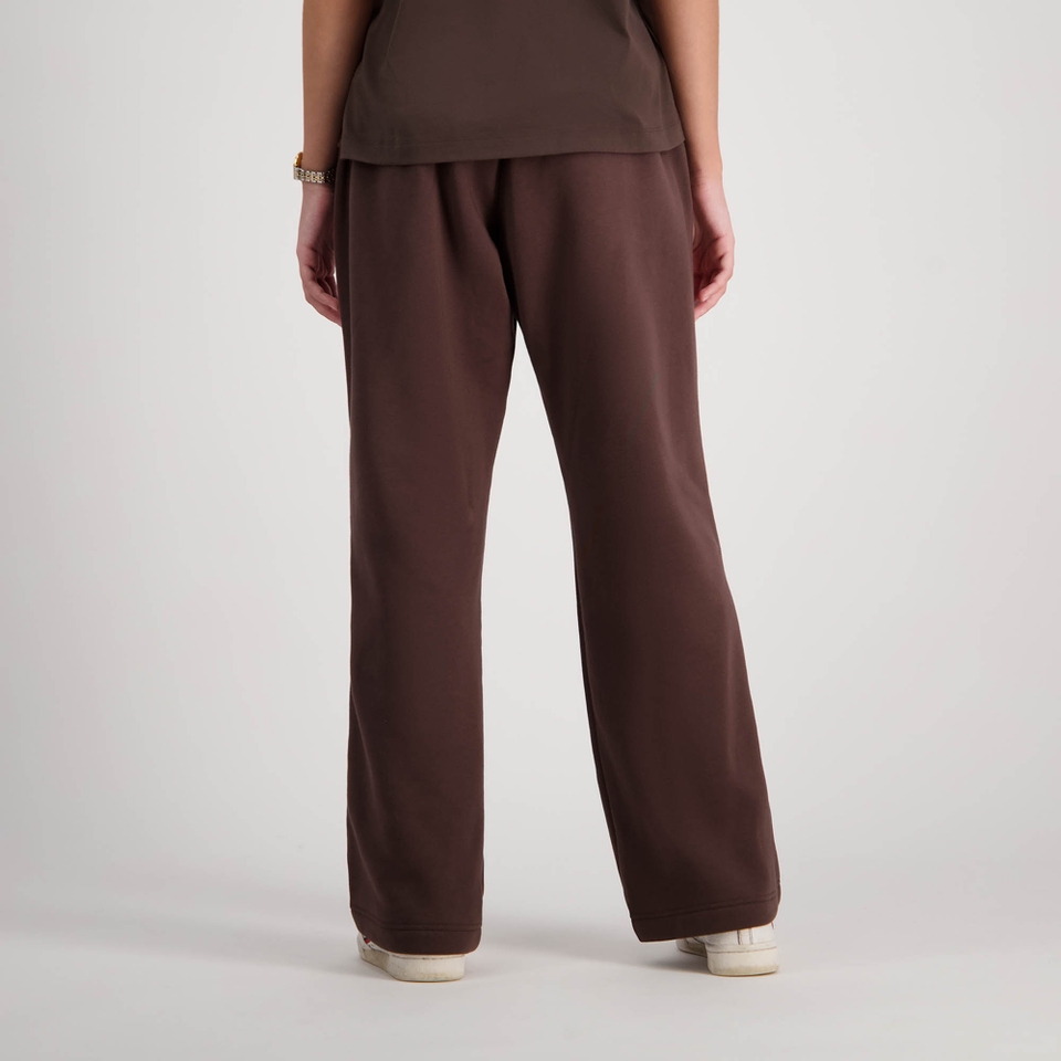 WOMEN CLASH 30IN TRACKPANT TURKISH COFFEE