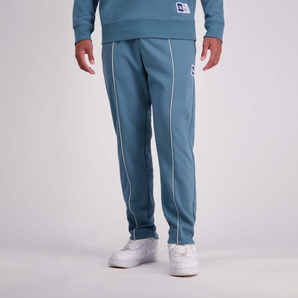 MENS CAPTAIN 32IN PIPED TRACKPANT HYDRO