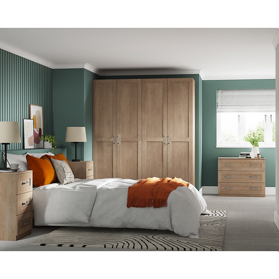 House Beautiful Realm Quad Wardrobe, Oak Effect Carcass - Oak Effect Shaker Doors (W) 1800mm x (H) 2196mm
