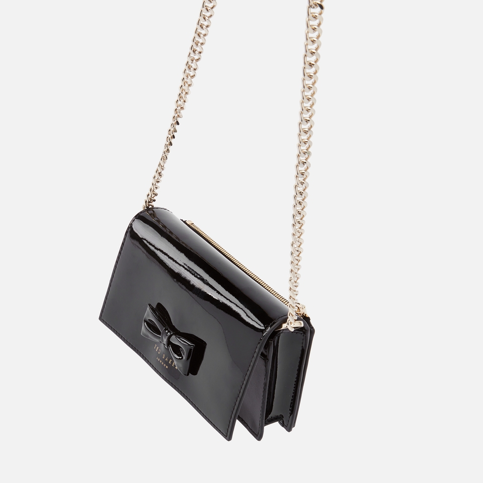 Patent leather 2025 crossbody bag