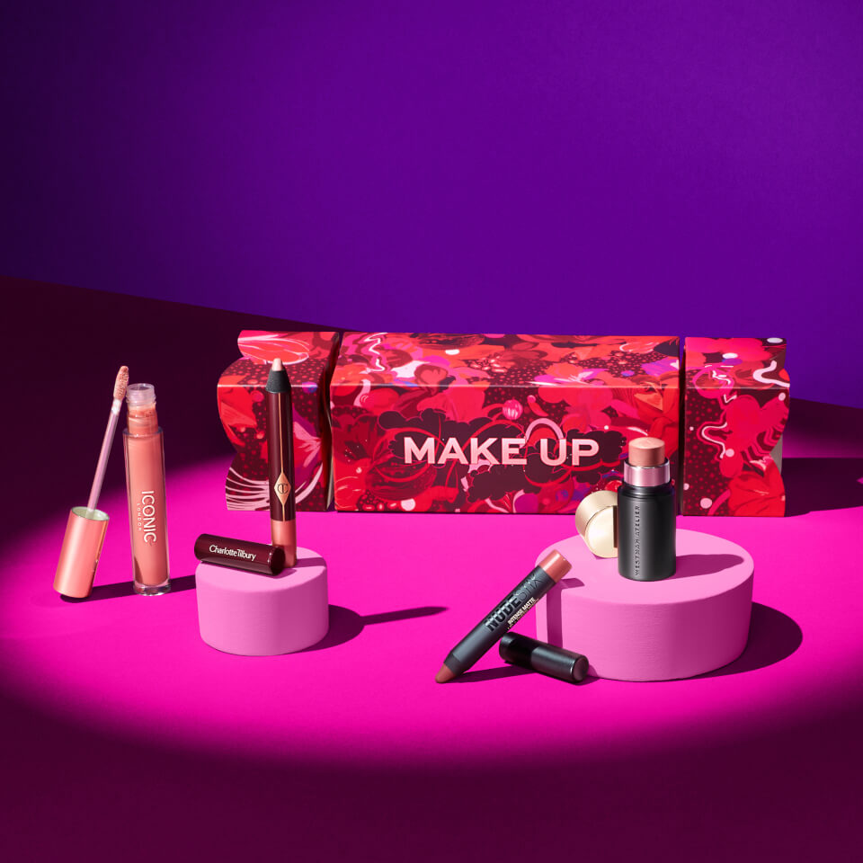 Cult Beauty The Makeup Cracker (Worth over €93.00)