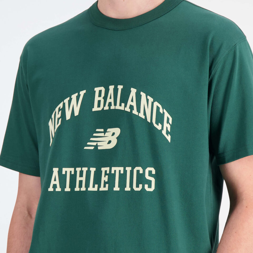 ★New Balance★ NBNEF22431 UNI ATHLETICS Lettering Short Sle 14978797-2245101454408994.jpg