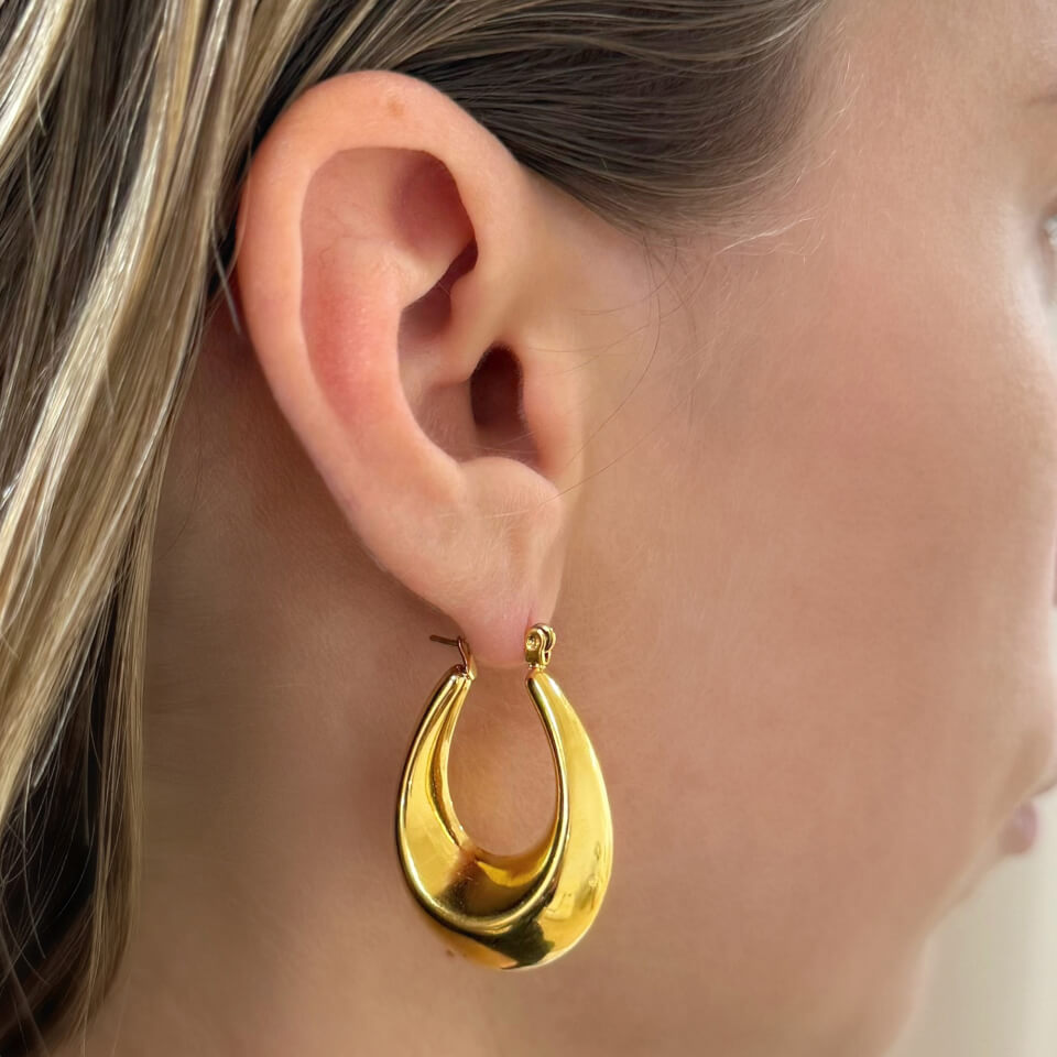 Oma The Label Vår 18 Karat Gold-Plated Hoop Earrings