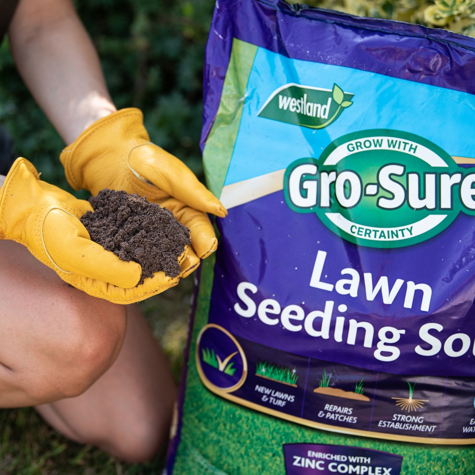 Gro-Sure® Lawn Seeding Soil - 30L