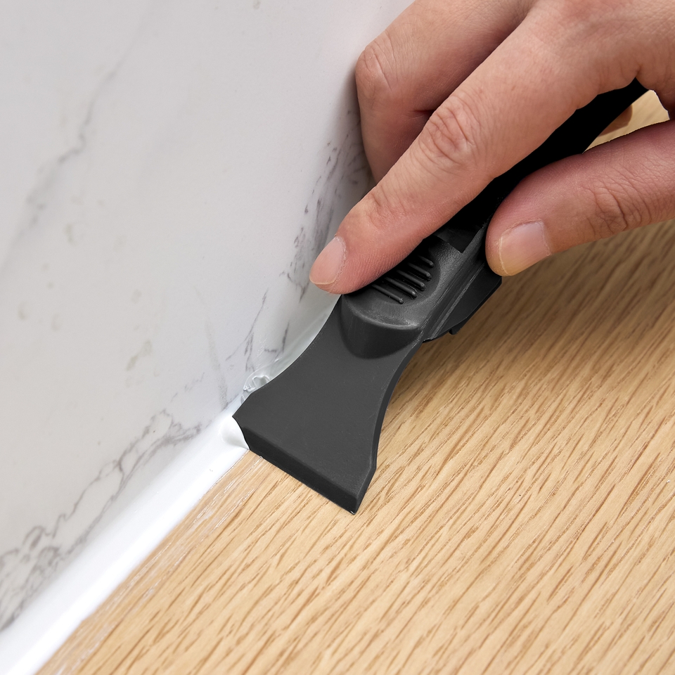 Homebase Essentials Sealant/Caulking Finishing Kit 17 Piece Pack