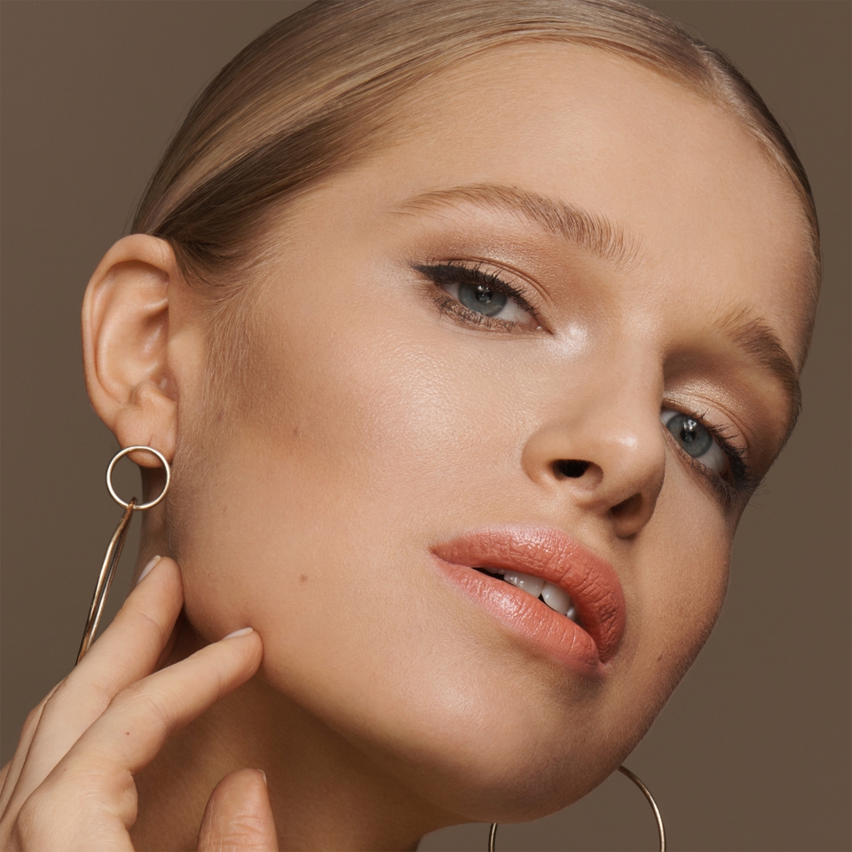 Bronze Summer Glow Powder - East Hampton