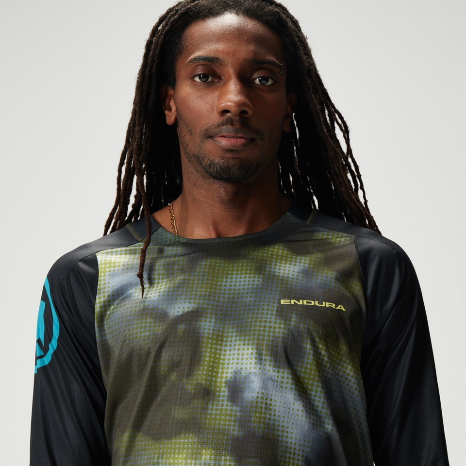 Men's Pixel Cloud L/S Tee LTD - Black
