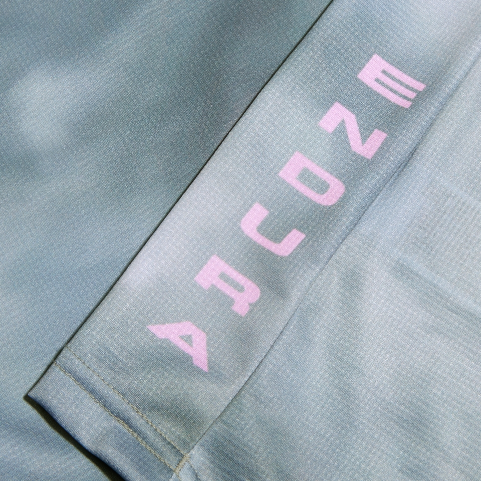 Cloud Tee Limited: Dreich Grey