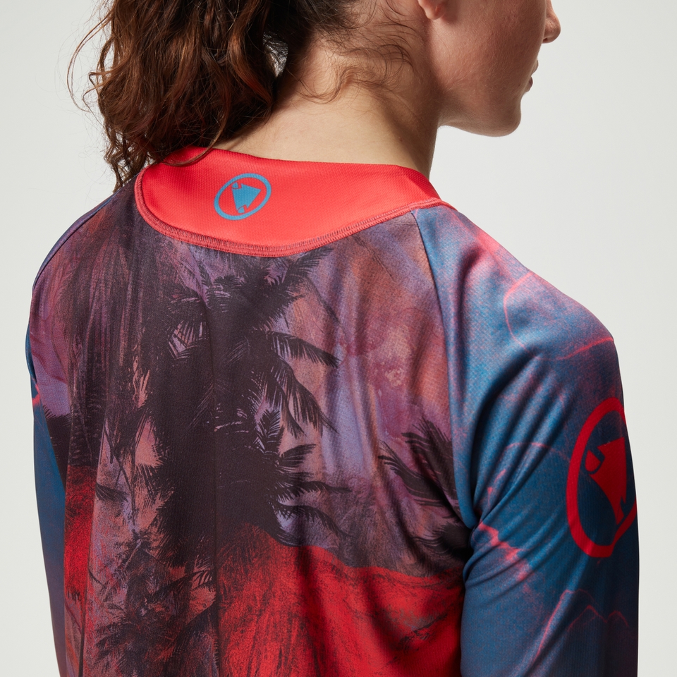 Women's Ltd Tropical L/S Tee - Pomegranate