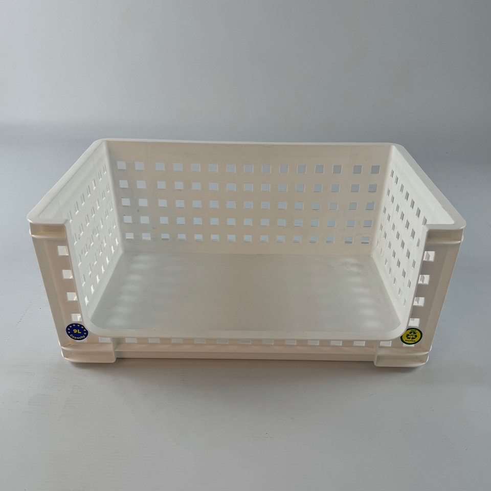 Really Useful Open Fronted Plastic Crate - Solid White - 9L