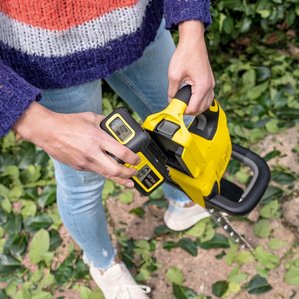 Karcher Cordless 18-45 Hedge Trimmer (Battery Included)