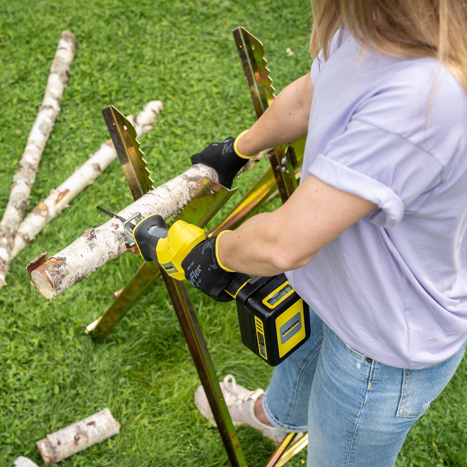 Karcher PGS 418 Cordless 18V Pruning Saw Homebase