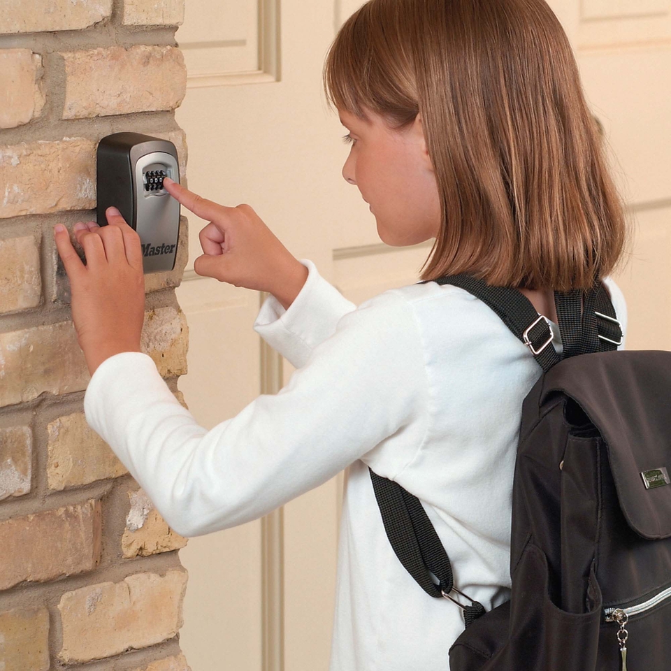 Master Lock Combination Key Safe Medium Homebase