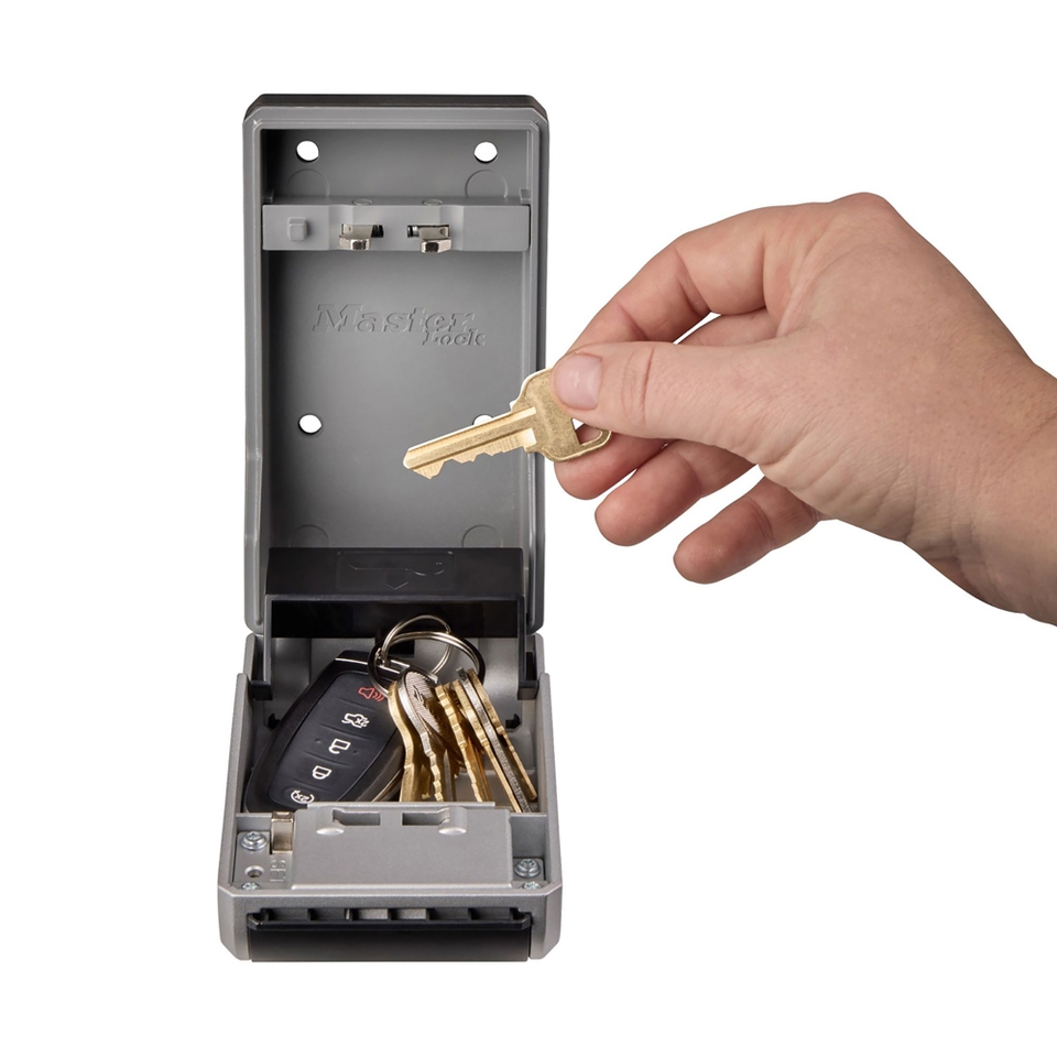 Master Lock Large Capacity Combination Key Safe Homebase