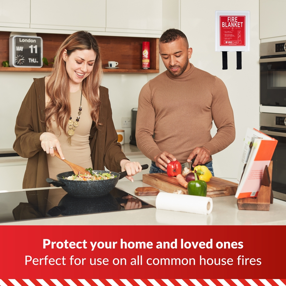 Firechief Basic Pod Fire Blanket White Homebase