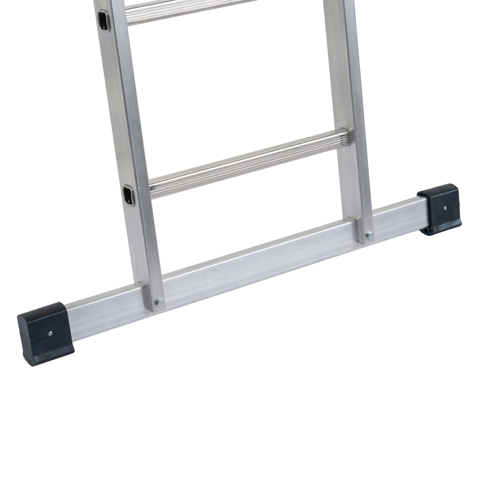 Werner Professional Square Rung Single Section Ladder - 5.86m