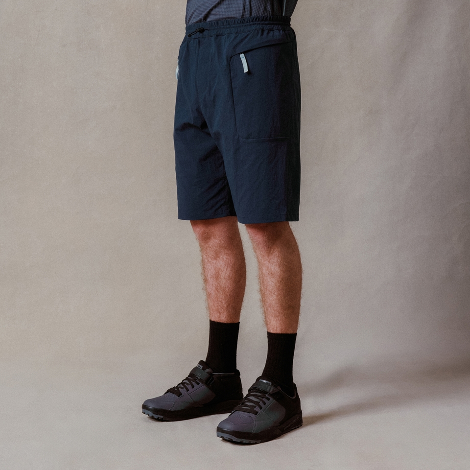 Unisex Corner Short (Liner/Chamois) Blueberry