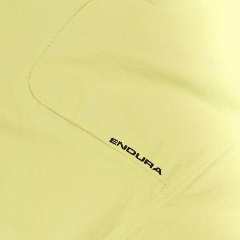 Unisex Corner Short (Liner/Chamois) Celery