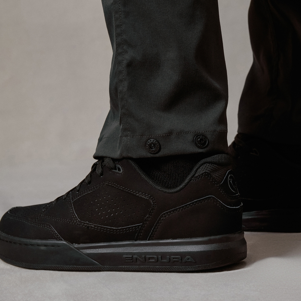 Unisex Corner Trousers - Black