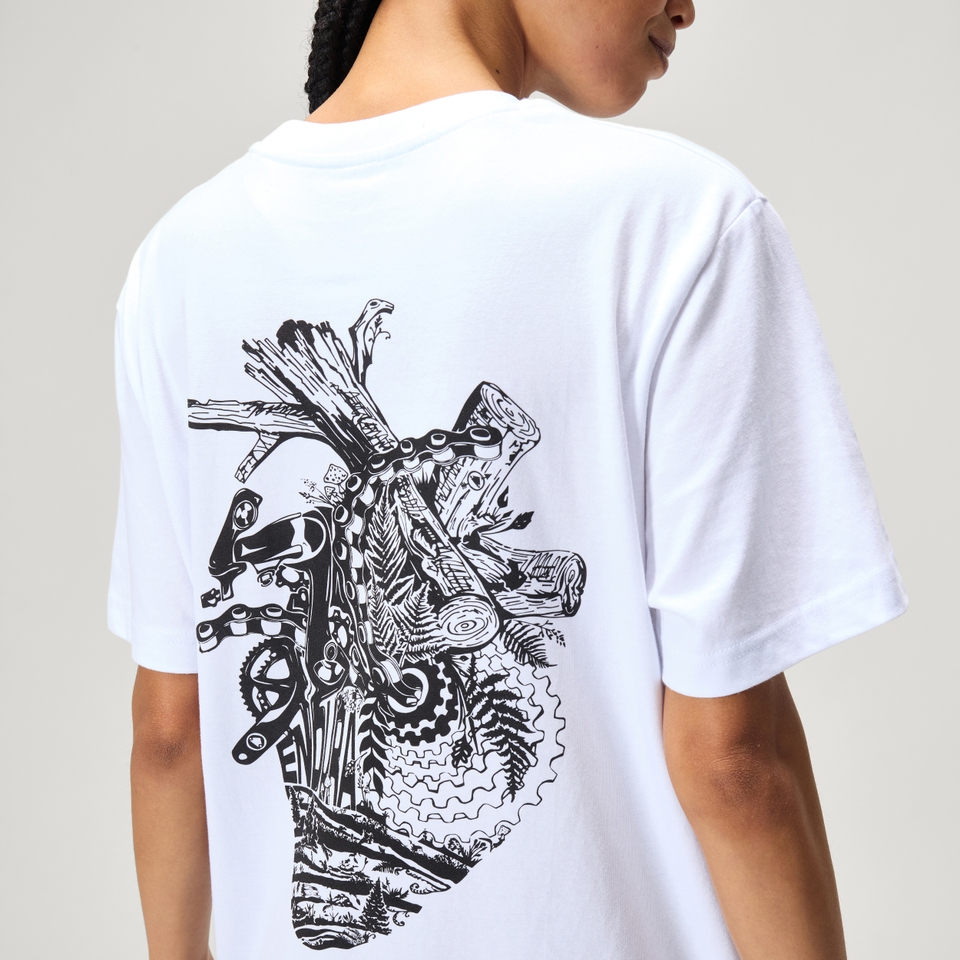 Unisex 'Heart of the Forest' T-Shirt - Weiß