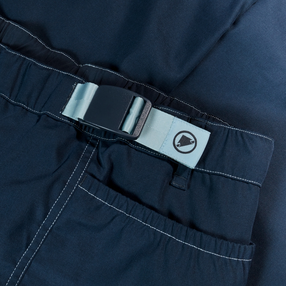 Unisex Corner-Hosen Heidelbeere