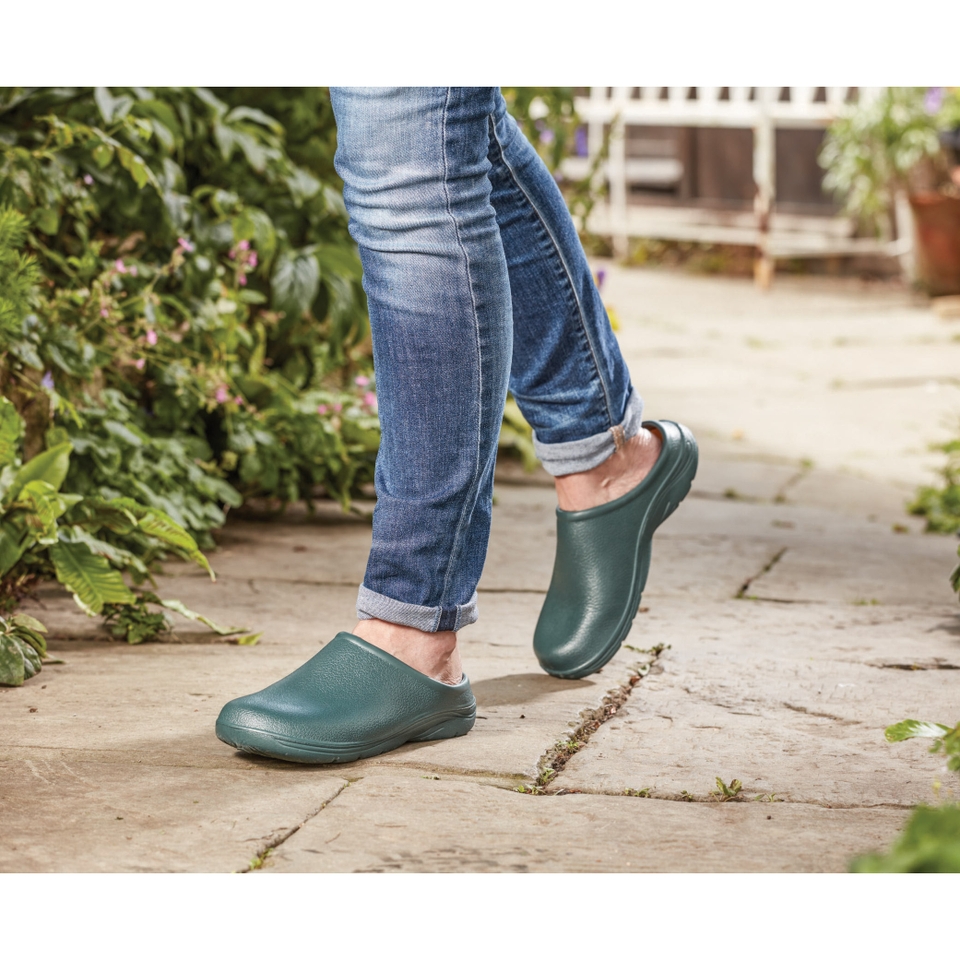 briers ladies rubber clogs