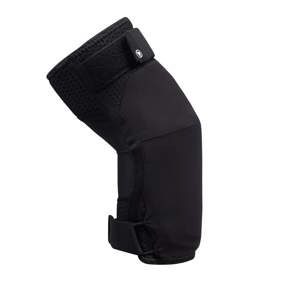 ENDURA STRACK YTH KNEE P'TCTOR BK