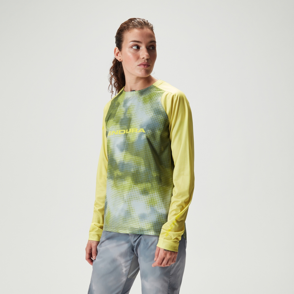 Women's Ltd Pixel Cloud L/S Tee - Tender Greens