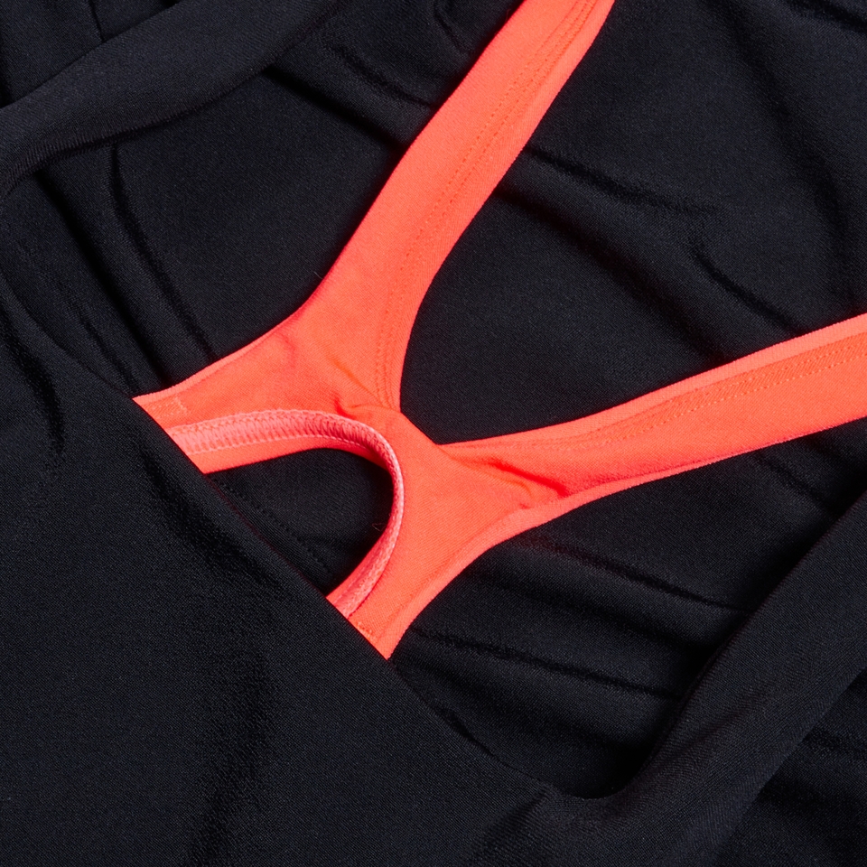 Women's Flex Band Swimsuit with Swim Bra Black/Red