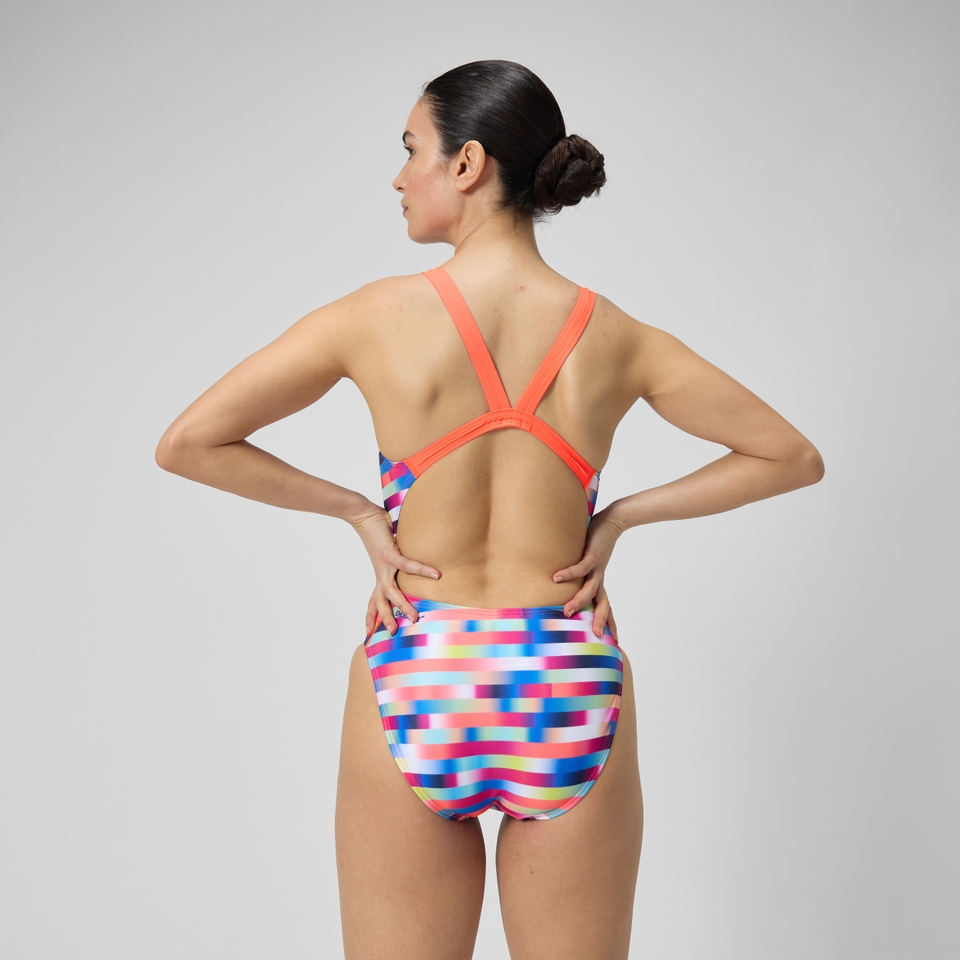 Maillot de bain Femmes Allover Digital Leaderback pour Femmes Rouge sirène/Bleu frappant/Vert matcha