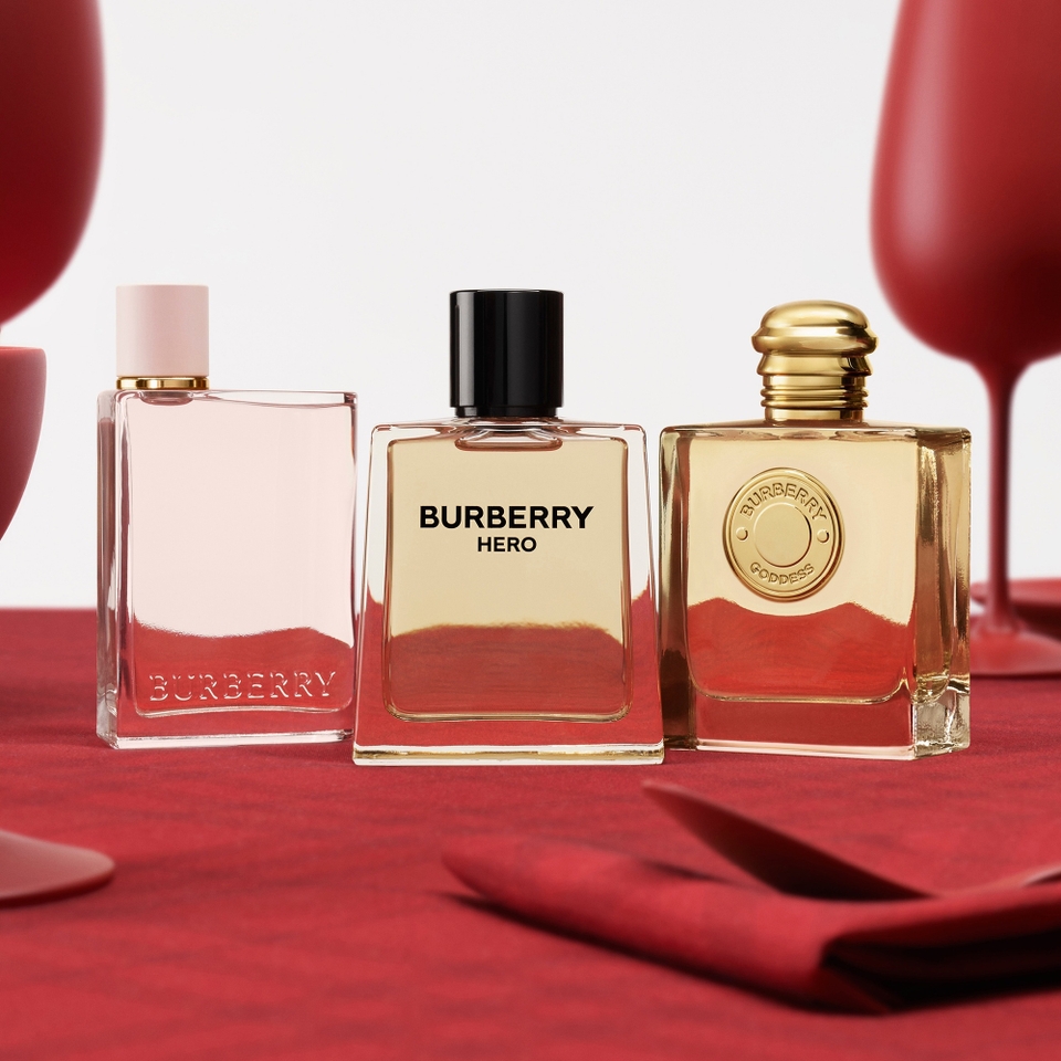 Burberry Her Eau de Parfum 50ml Gift Set Worth 111.88 LOOKFANTASTIC