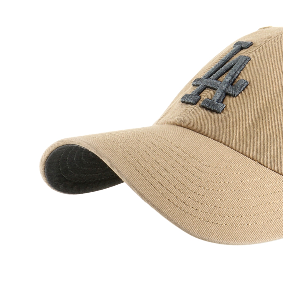 LOS ANGELES DODGERS DOUBLE UNDER '47 CLEAN UP