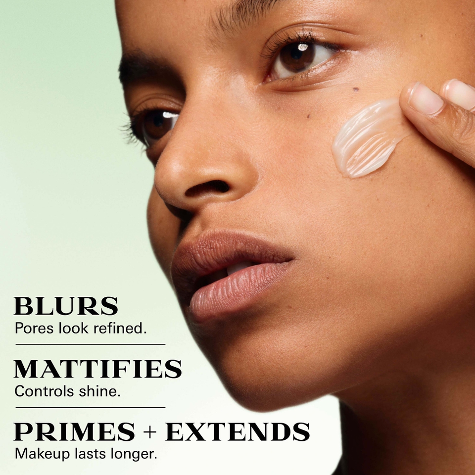 Prada Refine Blurring Extending Primer 30ml | LOOKFANTASTIC