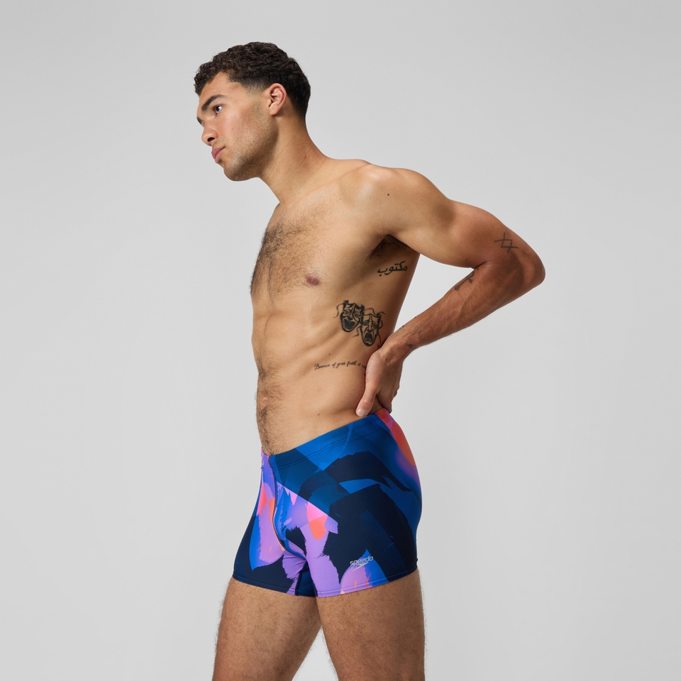 Square Leg Beachstar à motif imprimé pour hommes, bleu/rose
