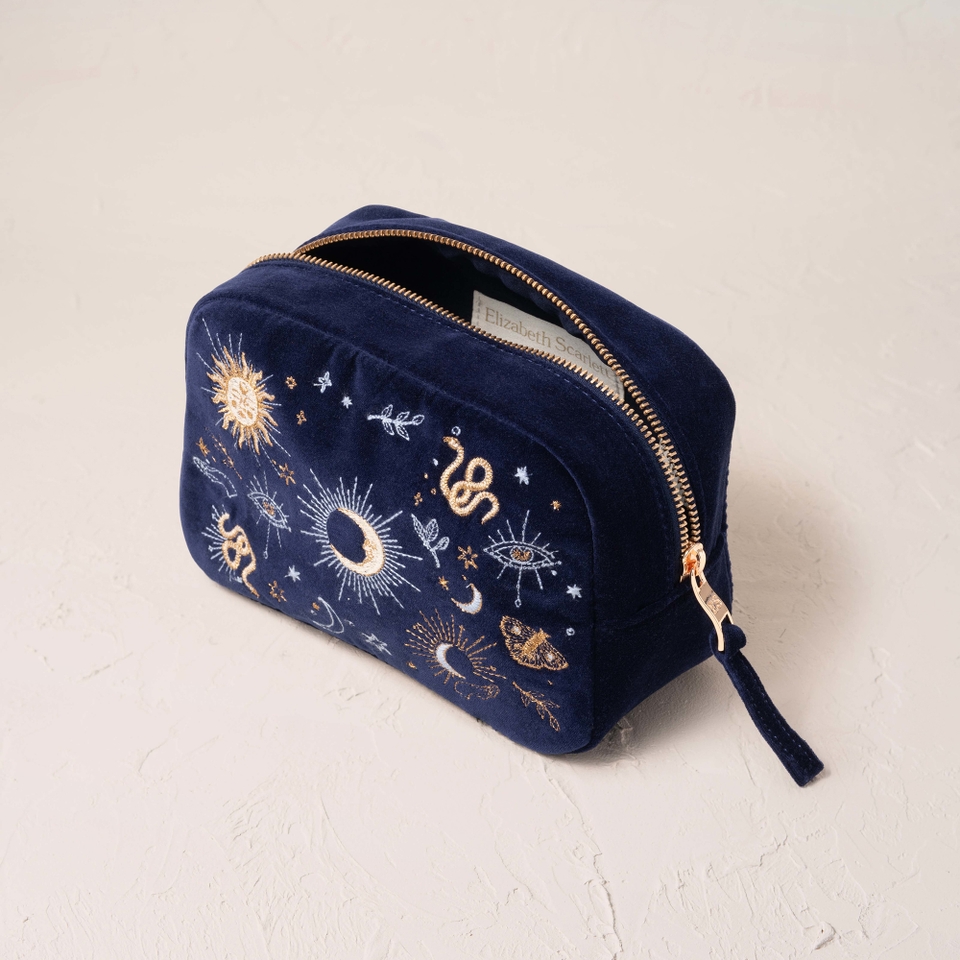 【Elizabeth Scarlett】boho mysticism wash bag Boho Mysticism Wash Bag – Elizabeth Scarlett