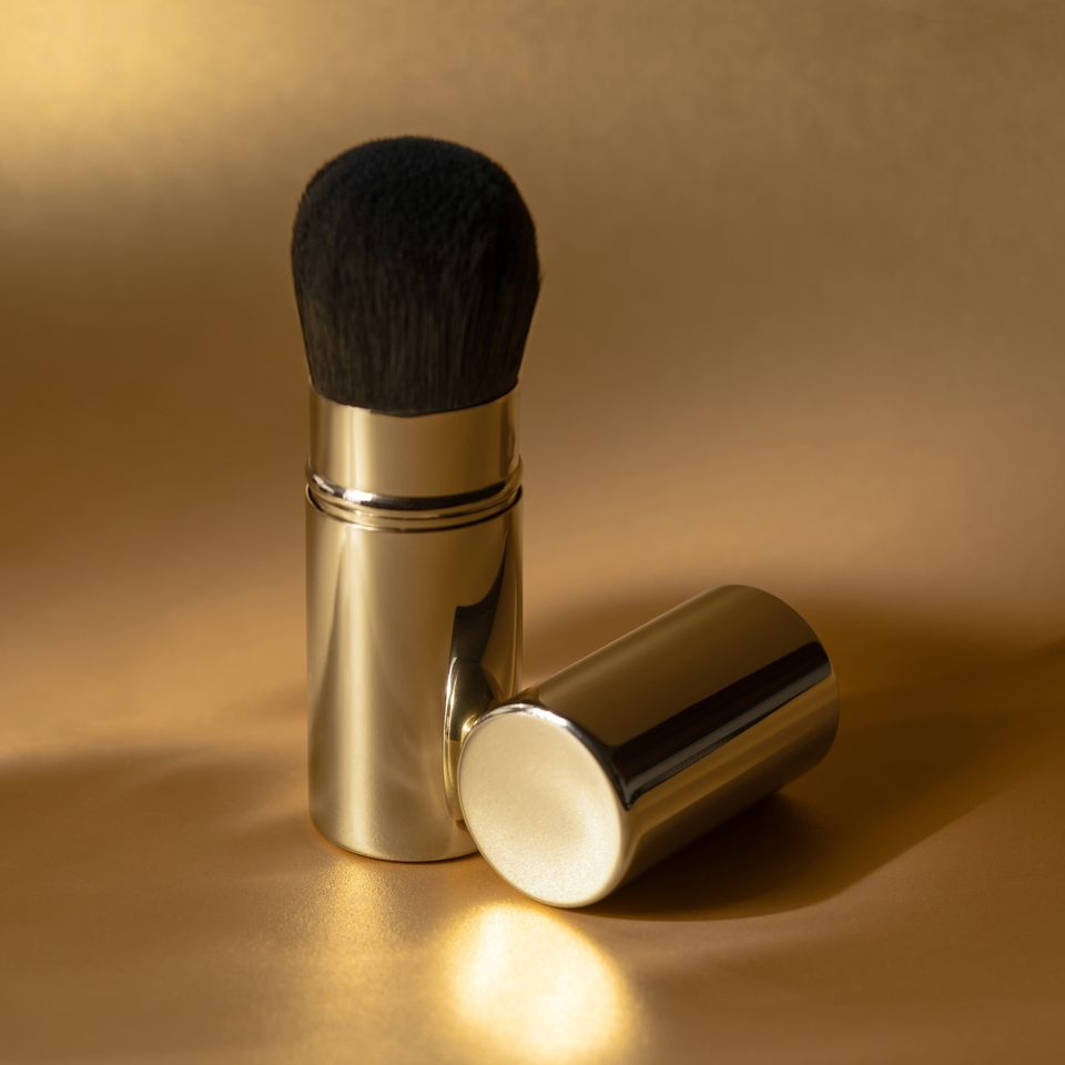 Gold Retractable Brush